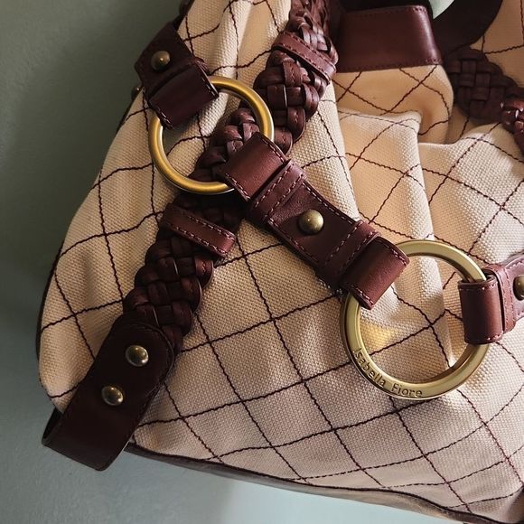 ISABELLA FIORE QUILTY AS CHARGED-CANNA CANVAS & LEATHER HOBO SHOULDER BAG - Picture 5 of 14